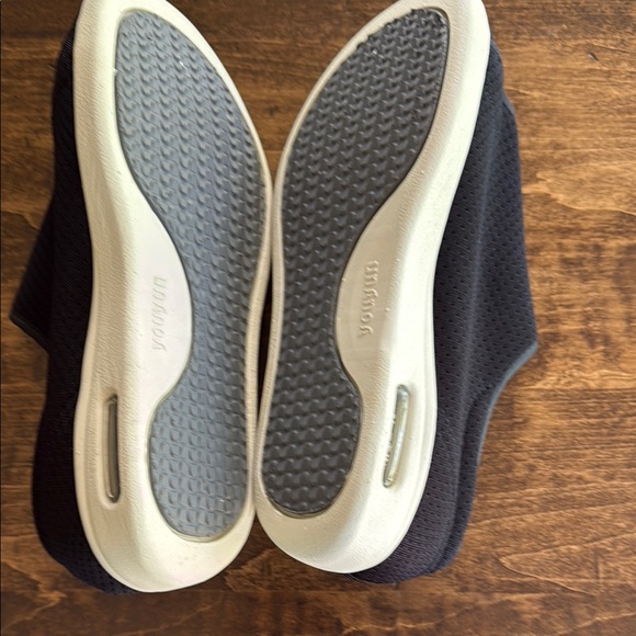 Youyun Women's Black Velcro Closure Sneakers Size 9.5 - Picture 9 of 9